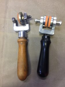 ウエス裁断機　手握り研磨機