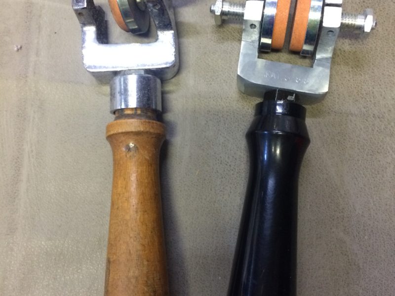 ウエス裁断機　手握り研磨機